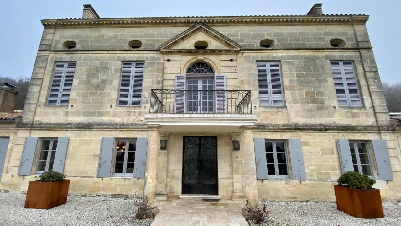 Villa Bacchus Bourg Extérieur photo