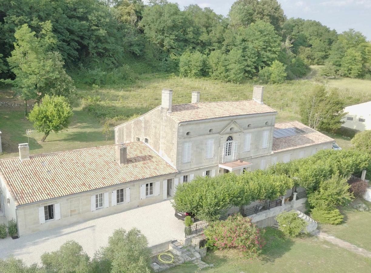 Villa Bacchus Bourg Extérieur photo